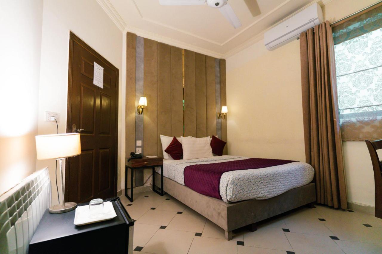 Shelton's Rezidor Islamabad Exterior foto